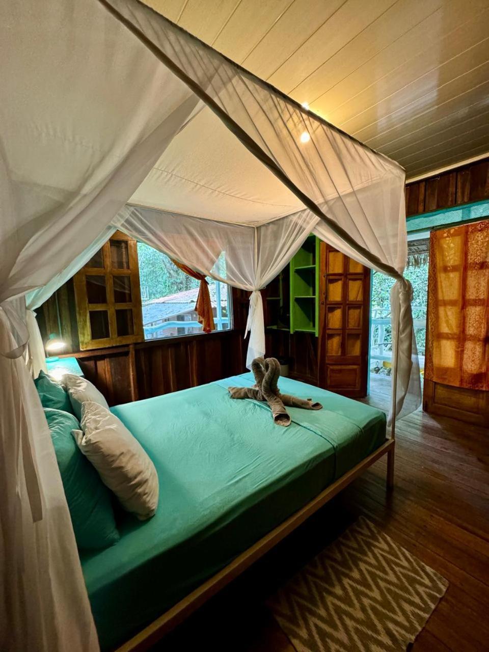 Auberge de jeunesse Madre Selva *
